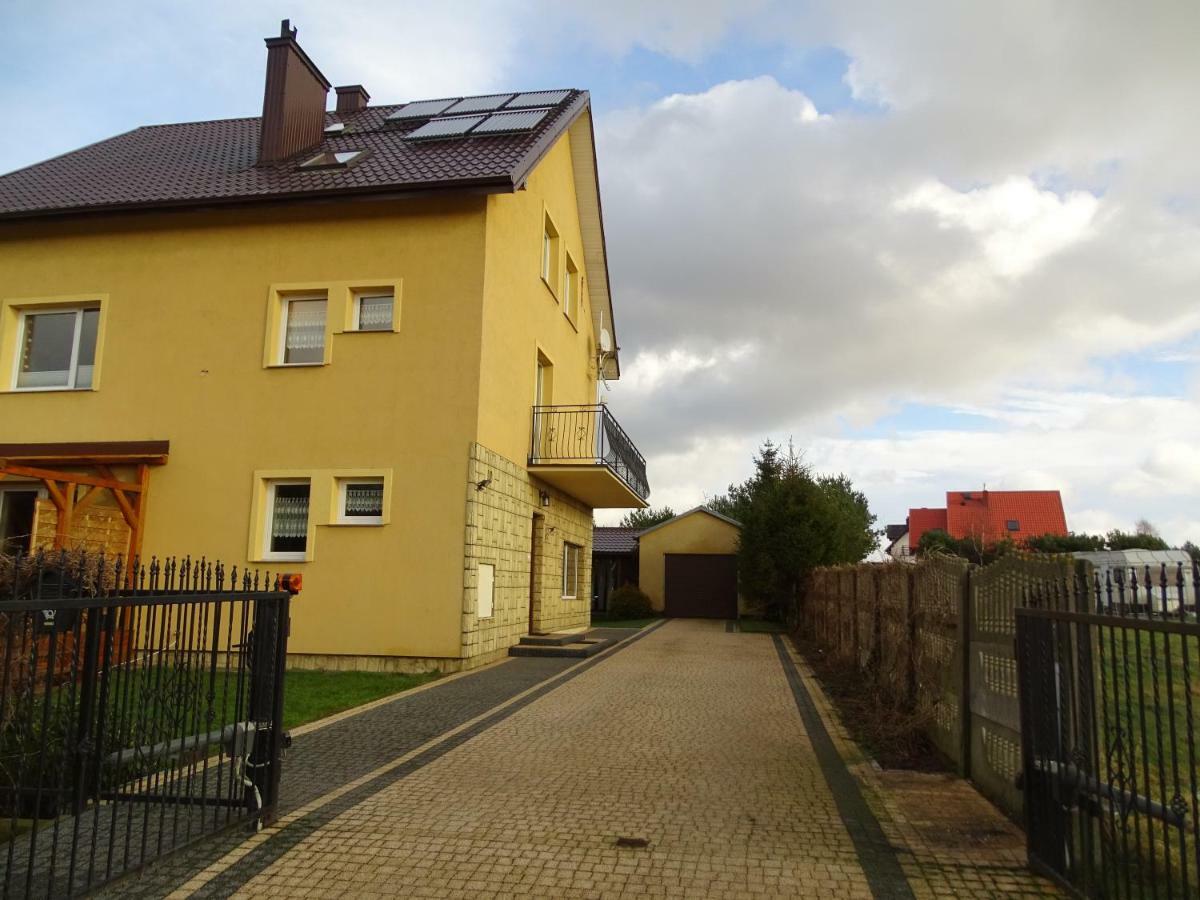 Anna Apartment Czarny Mlyn Exterior photo